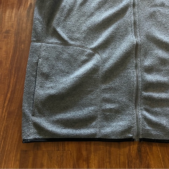Izod Mens Full Zip Fleece Vest Gray size XL - Picture 3 of 10